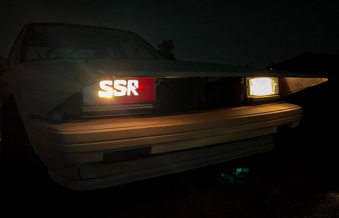 X7 MLR Passenger Headlight Cover